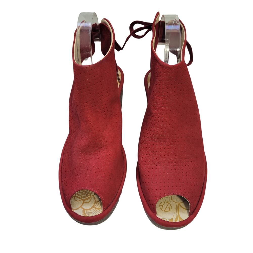 Fly London Women's Red Wedge Peep Toe Sandals Size 39(8)  5126-2910